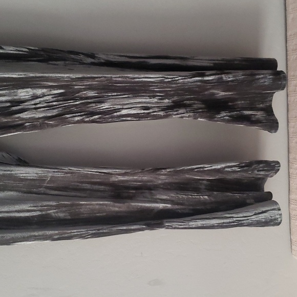 Urban Outfitters Alura Velvet Flare Pant Olive Green Grey High Waist Stretch - Picture 7 of 16